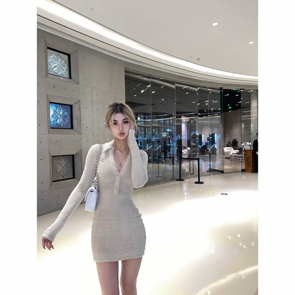 Elegant Cream Knit Dress - Picture 1 of 4